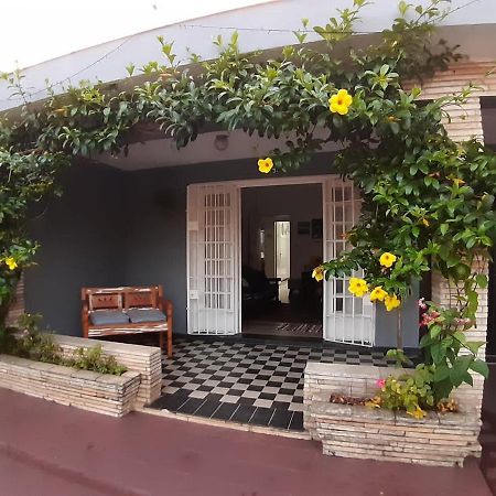Casa Com Piscina, Confortavel E Otima Localizacao Itanhaem Luaran gambar